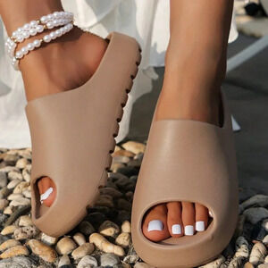 Brown Casual Women's Anti-Slip Slippers